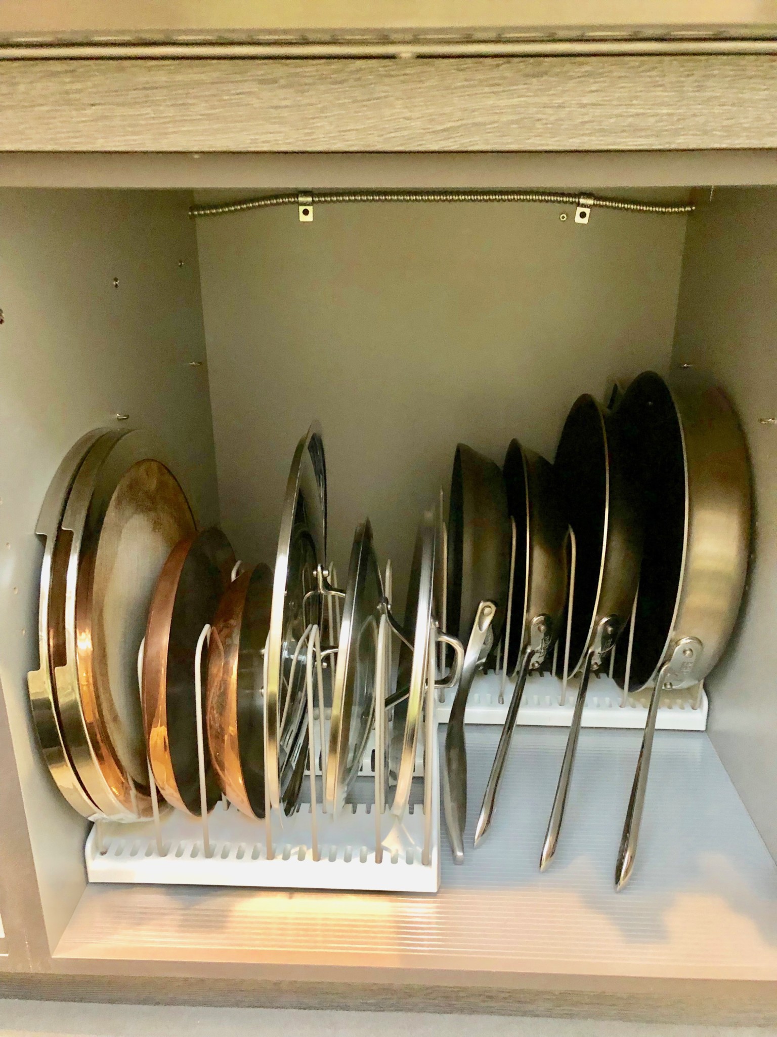 Austin home organizing services - skillets after
