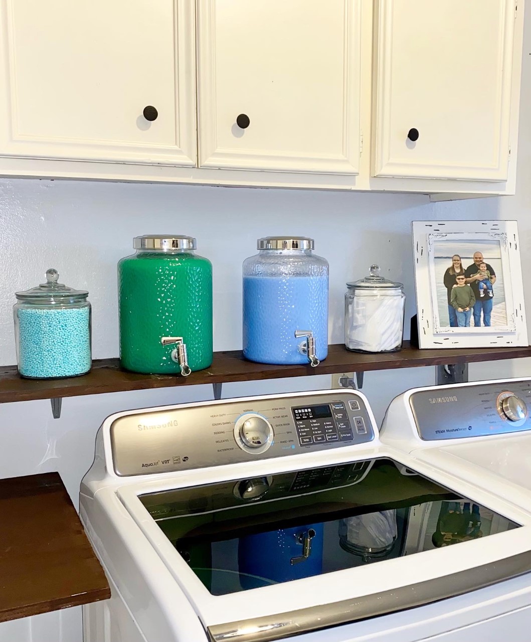 Seabrook home organizing services - laundry