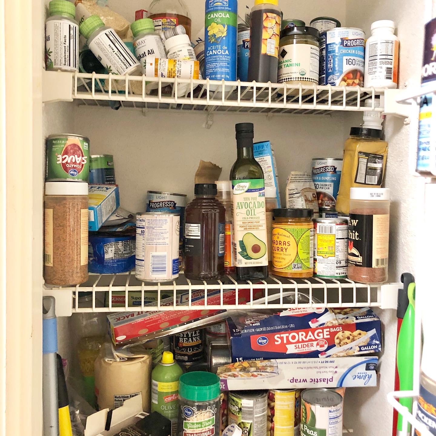 Oak Forest home organizing services - pantry before