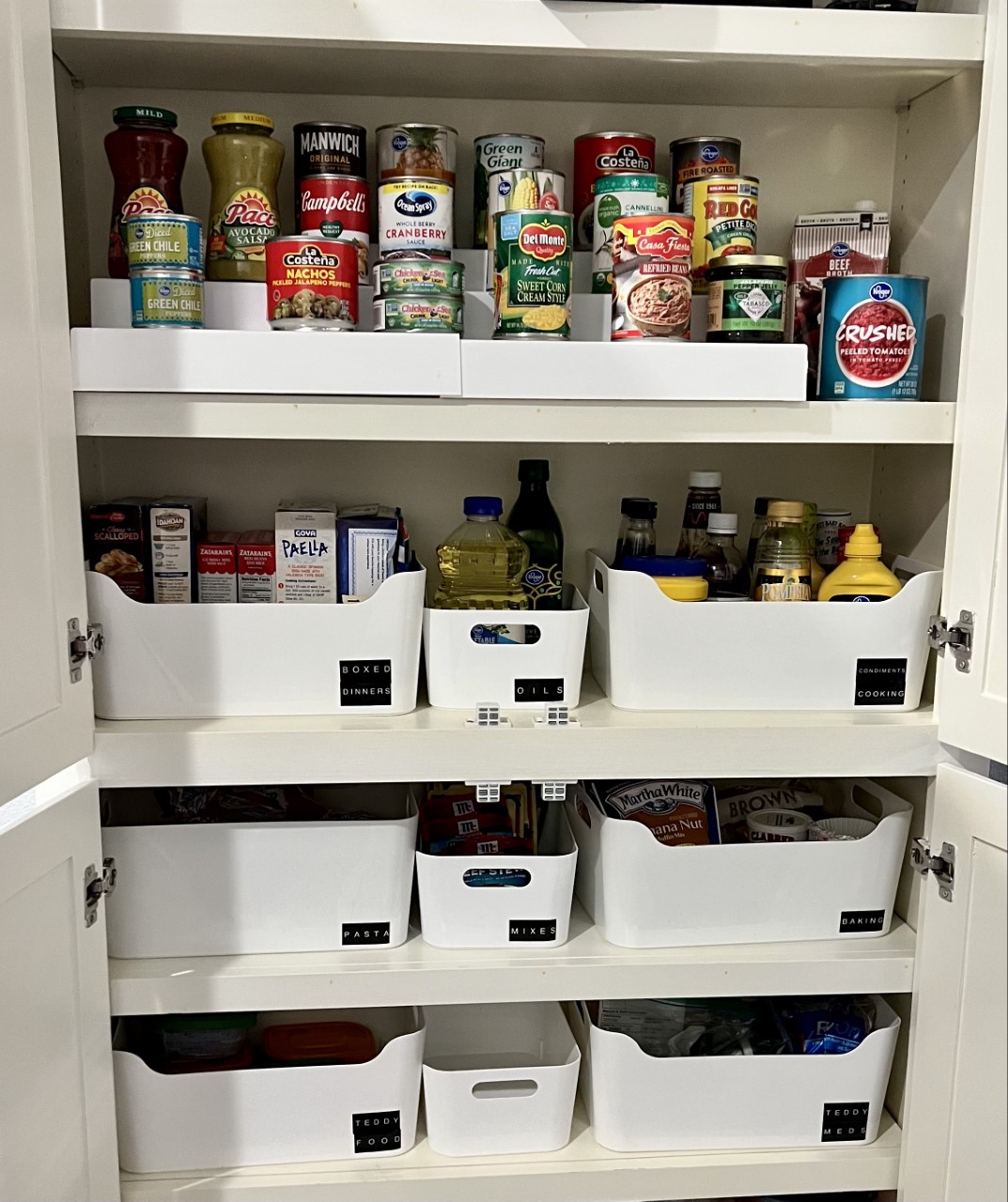 Spring home organizing services - pantry after
